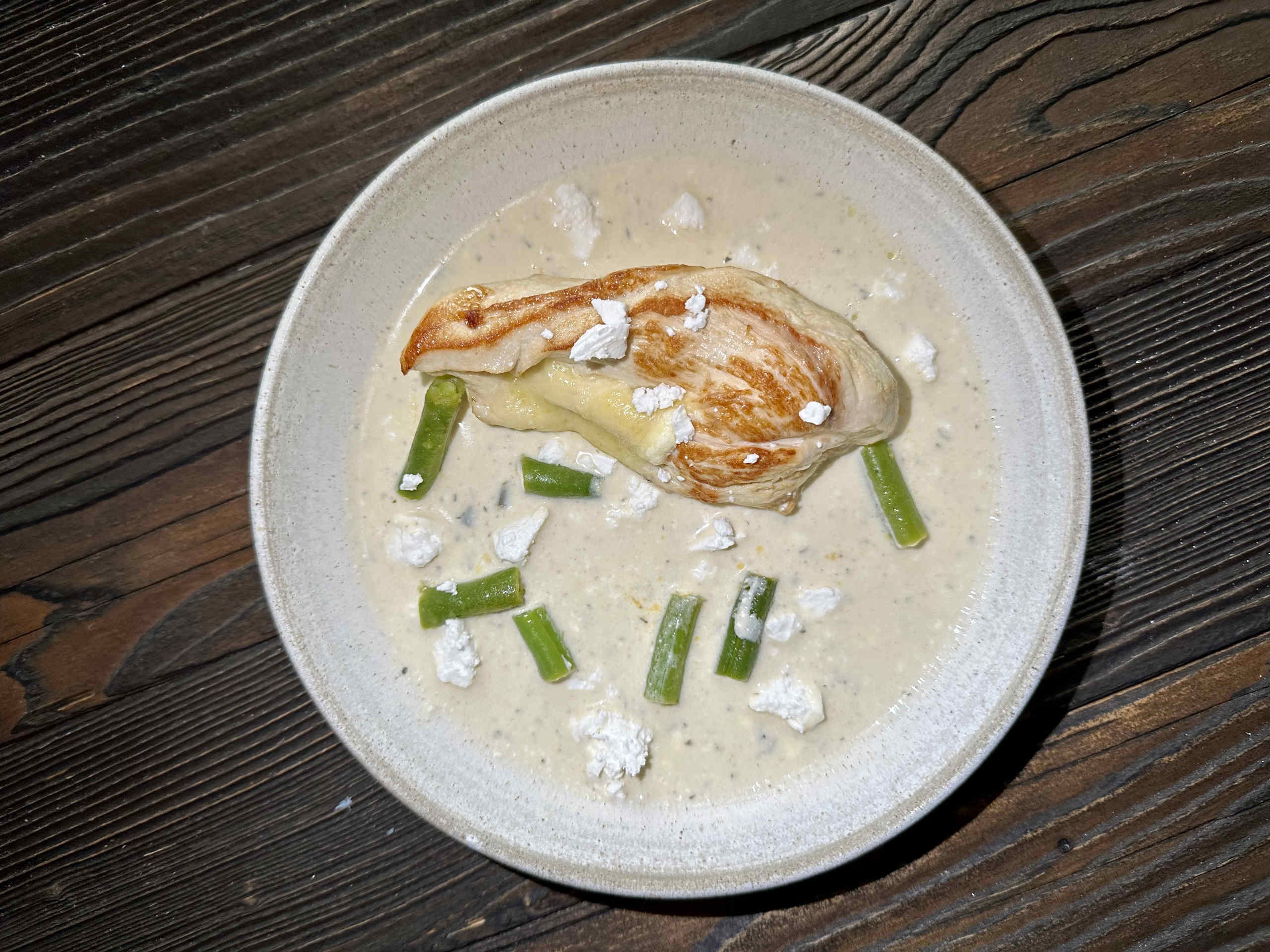 Chicken breast in cheese sauce