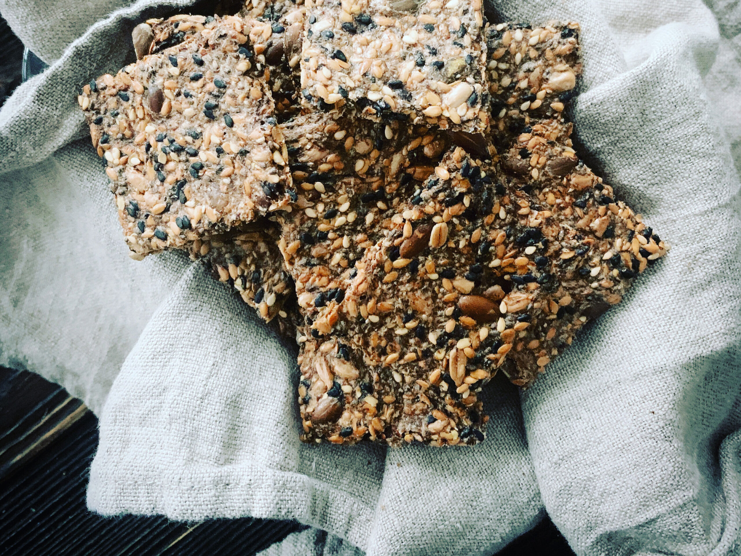 Knäckebrot – Keto-Knusper-Snack